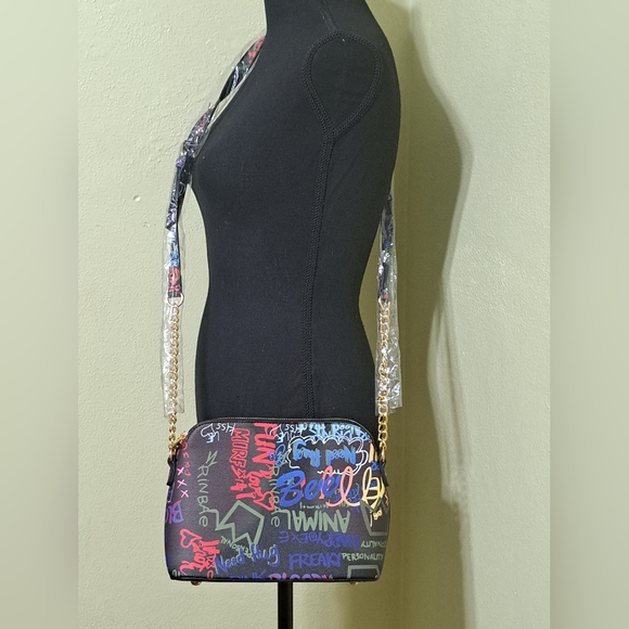 Black Graffiti Printed PU Leather Crossbody Bag with Chain Strap NWT - Picture 3 of 15